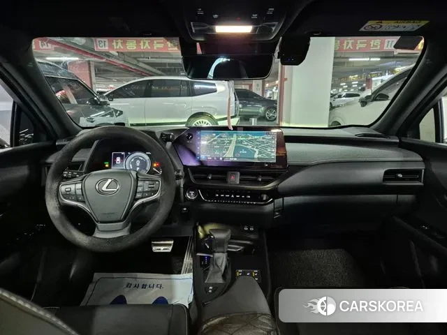 Lexus UX250h id 3477883 из Кореи 17