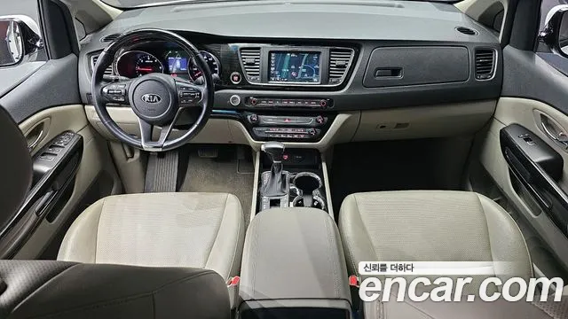 Kia The New Carnival id 2690185 из Кореи 17