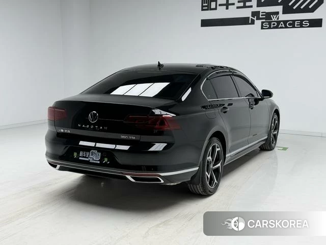 Volkswagen Magotan id 4321092 из Китая 14