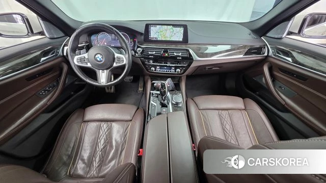 BMW 5 Series (G30) id 4508647 из Кореи 32