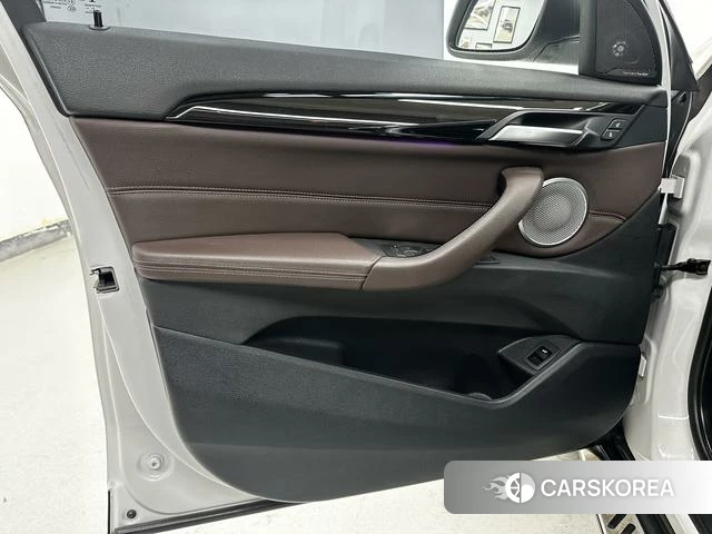 BMW X1 id 4208288 из Китая 15
