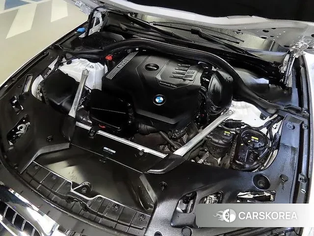 BMW 5 Series (G30) id 3367354 из Кореи 17