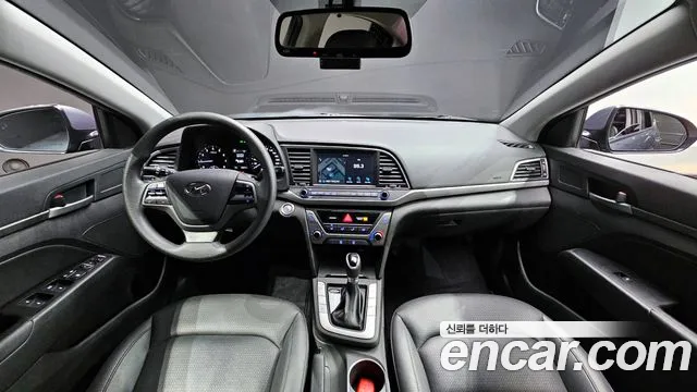 Hyundai Avante AD id 2466703 из Кореи 17