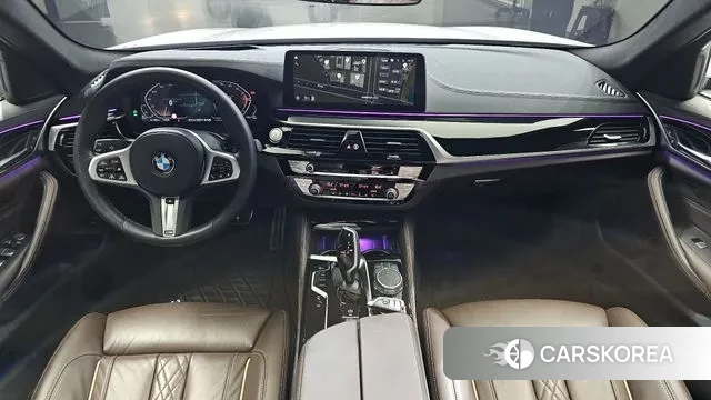 BMW 5 Series (G30) id 3012451 из Кореи 17