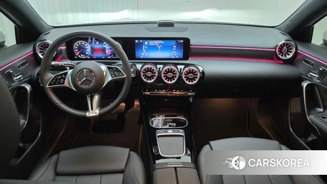 Mercedes-Benz A-Class W177 id 4349196 из Кореи 14