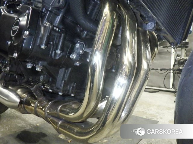 Kawasaki Z900RS CAFE id 3949190 из Японии 31