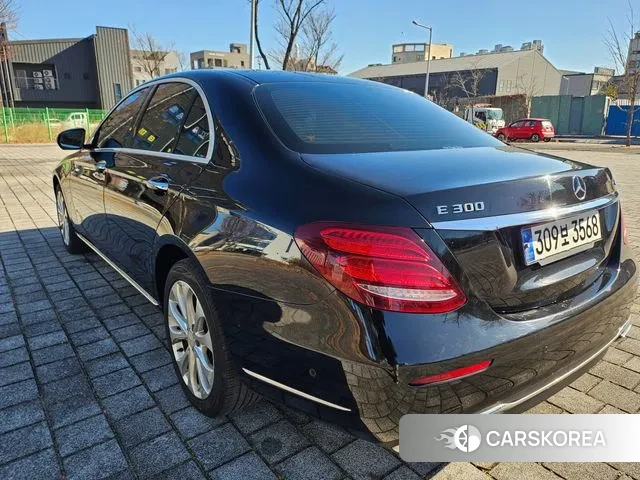 Mercedes-Benz E-Class W213 id 3723030 из Кореи 17