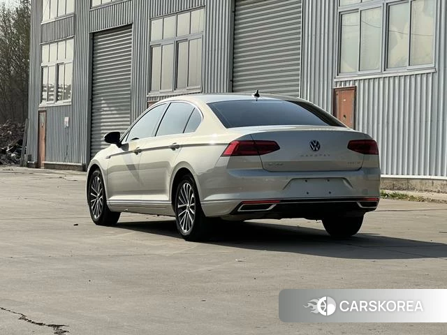 Volkswagen Magotan id 4299691 из Китая 7