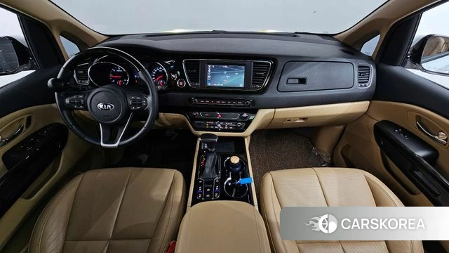 Kia The New Carnival id 4318042 из Кореи 17