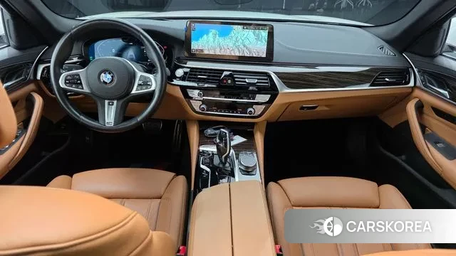 BMW 5 Series (G30) id 3669113 из Кореи 17