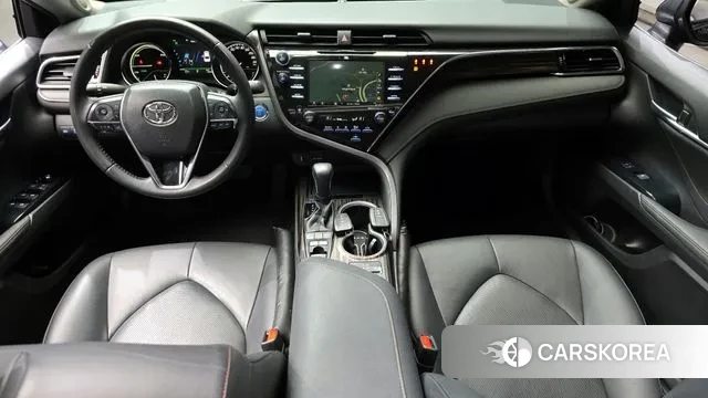 Toyota Camry (XV70) id 3465060 из Кореи 17