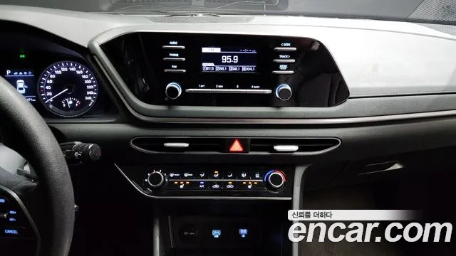 Hyundai Sonata (DN8) id 2658970 из Кореи 17