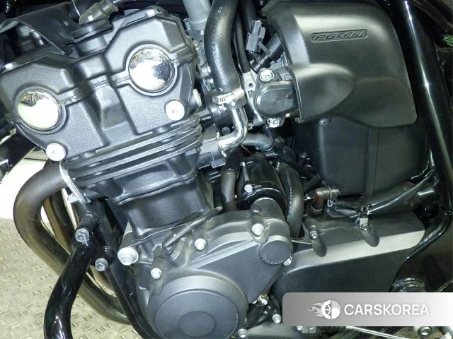 Проданный Honda CB400SF BOLDOR ABS id 3996576 из Японии, фото 21