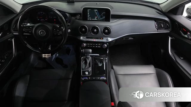 Kia Stinger id 3942945 из Кореи 17