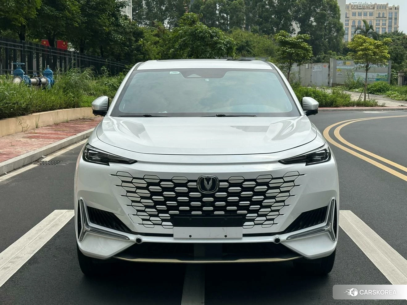 Chang'an UNI-K id 4454720 из Китая 12