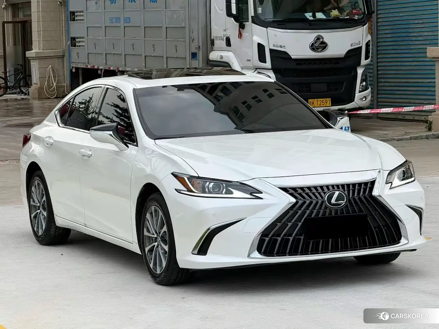 Lexus ES id 4577436 из Китая 7