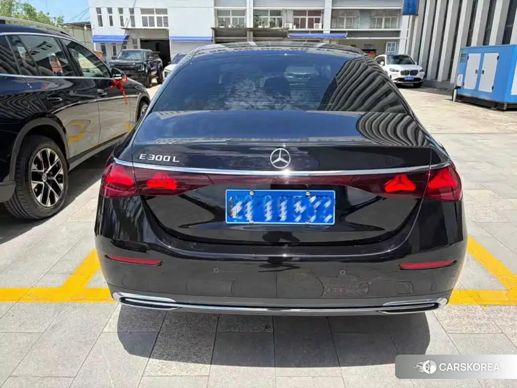 Mercedes-Benz E-Class id 4644607 из Китая 7