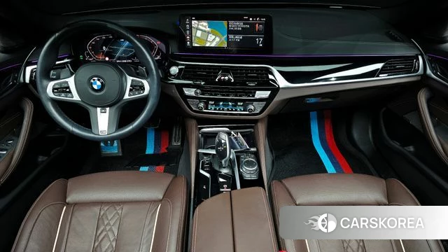 BMW 5 Series (G30) id 4871929 из Кореи 35