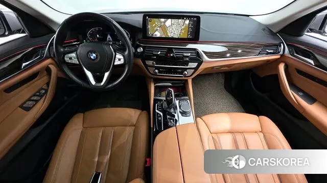 BMW 5 Series (G30) id 3458758 из Кореи 17