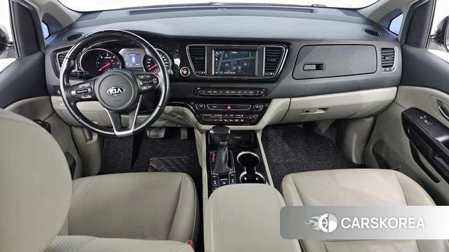 Kia The New Carnival id 4424647 из Кореи 30