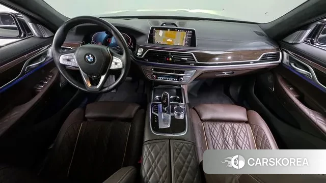 BMW 7 Series (G11) id 3342742 из Кореи 17