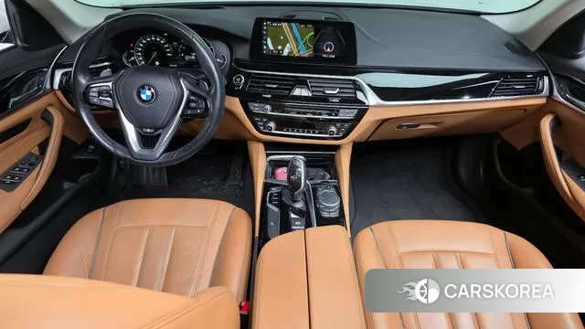 BMW 5 Series (G30) id 3345414 из Кореи 17