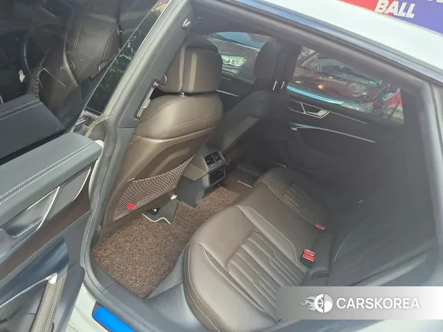 Audi A7 (4K) id 3003204 из Кореи 9