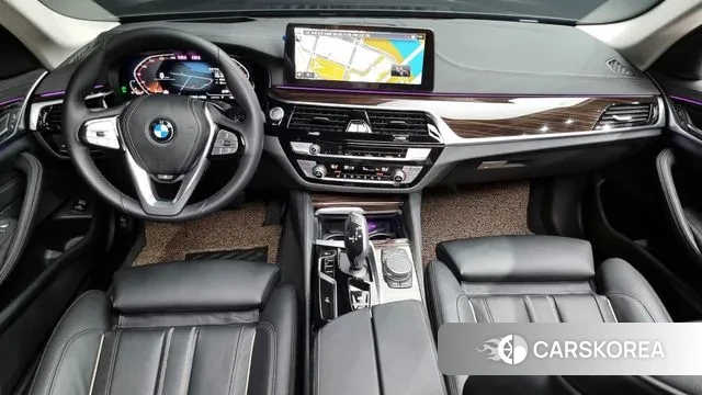 BMW 5 Series (G30) id 2984335 из Кореи 17