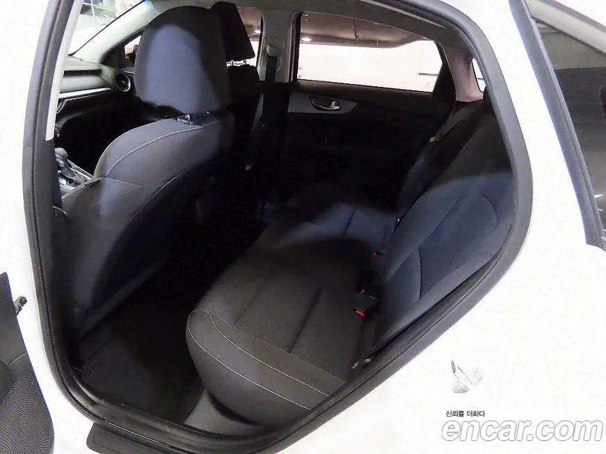 Kia Come New K3 id 2111595 из Кореи 15