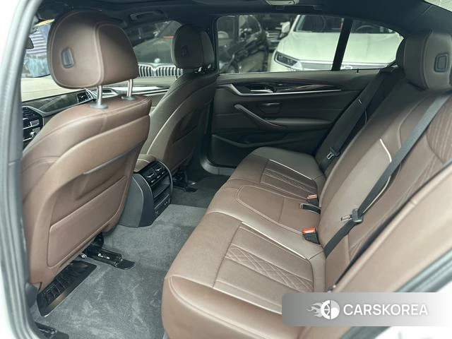 BMW 5 series id 4271860 из Китая 10