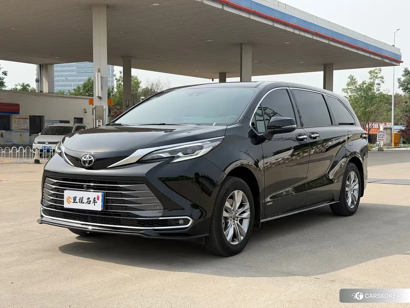 Toyota Sienna id 4545805 из Китая 16