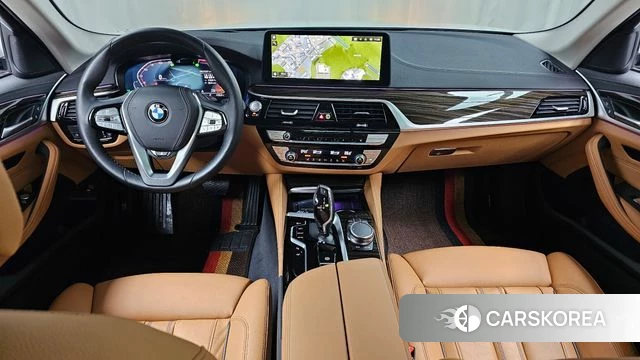 BMW 5 Series (G30) id 3831900 из Кореи 17