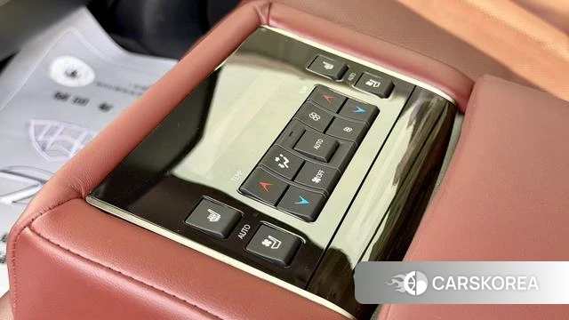 Lexus LX id 4342106 из Китая 26