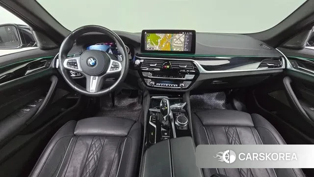 BMW 5 Series (G30) id 3764918 из Кореи 17