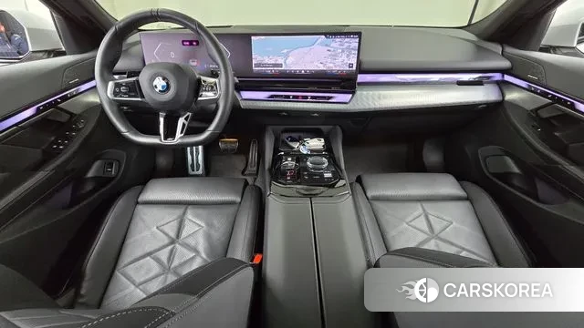 BMW 5 Series (G60) id 3585558 из Кореи 17