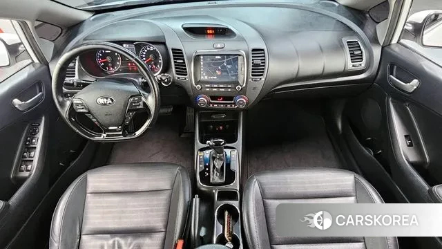 Kia The New K3 id 3728745 из Кореи 17