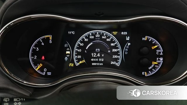 Jeep Grand Cherokee id 3829332 из Кореи 17