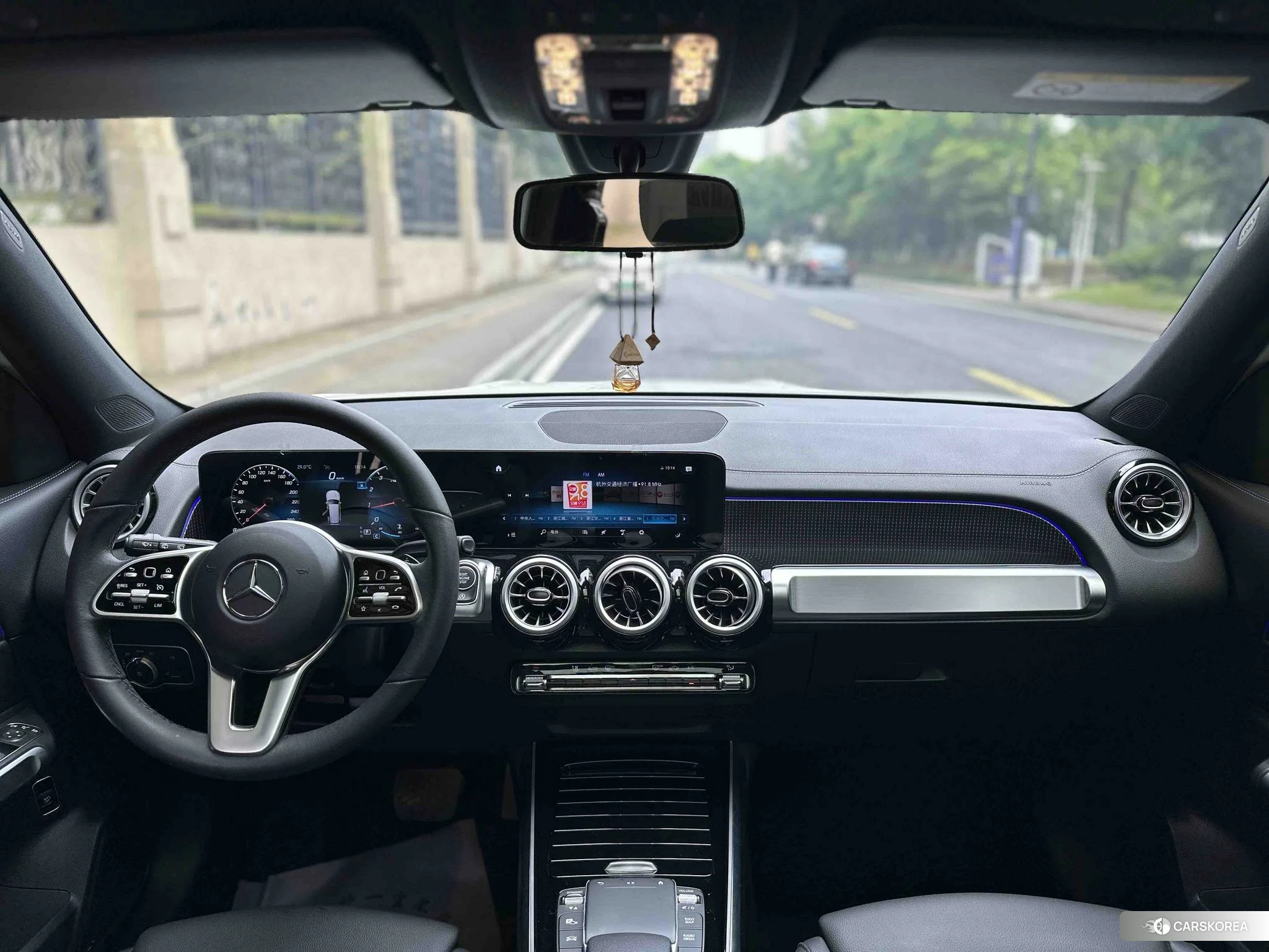 Mercedes-Benz GLB id 4473556 из Китая 14