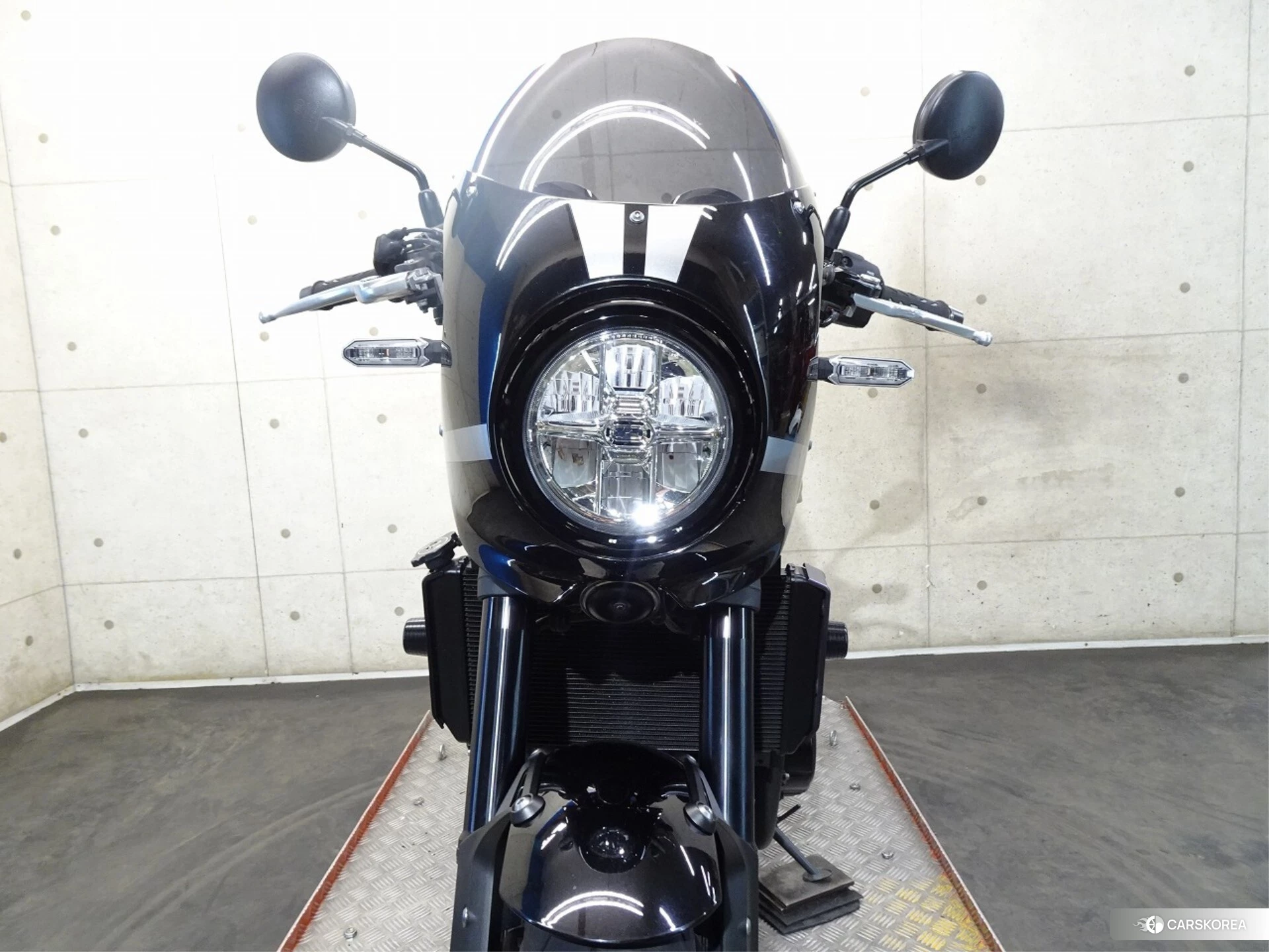 Kawasaki Z900RS CAFE id 4374276 из Японии 7