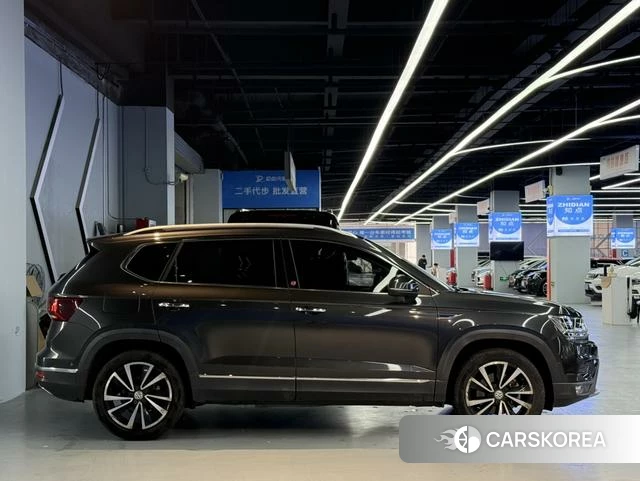 Volkswagen Tuyue id 4210820 из Китая 21