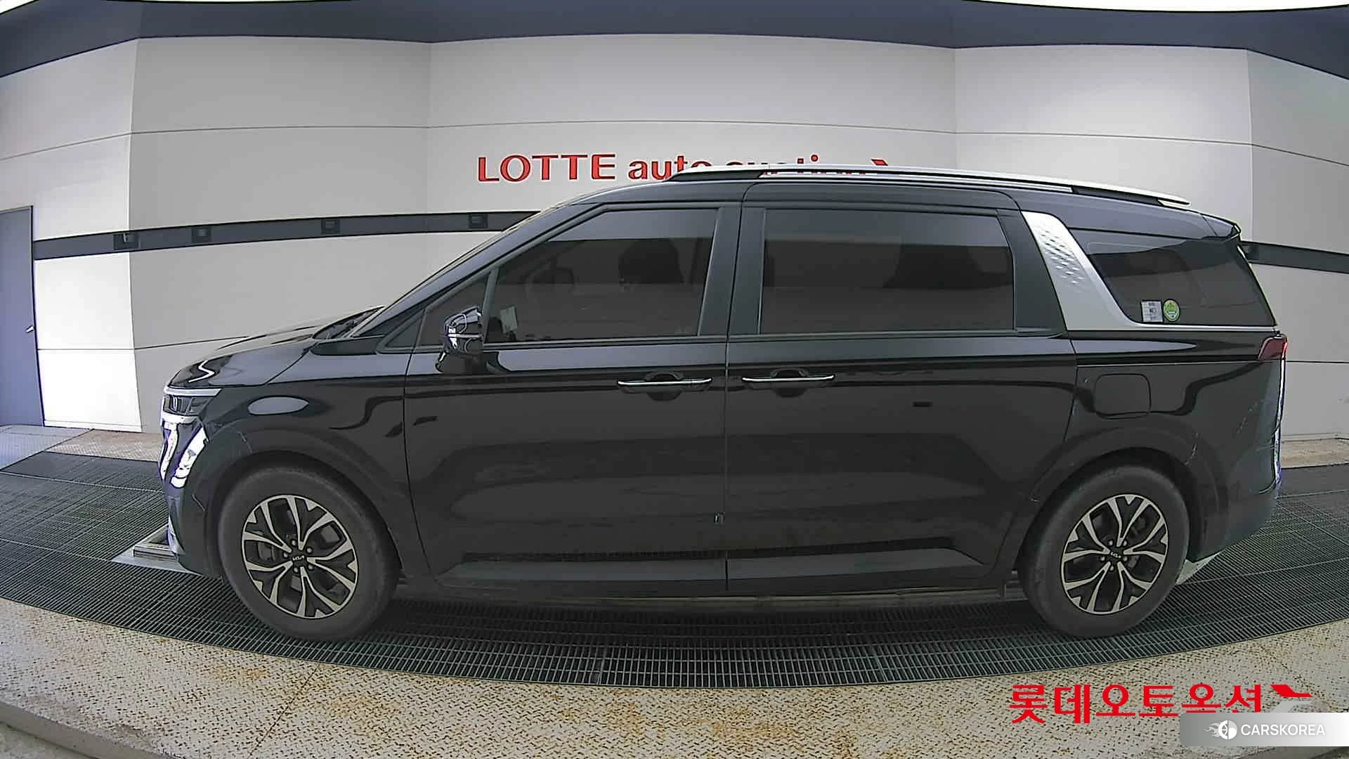 Kia Carnival id 4289575 из Кореи 35