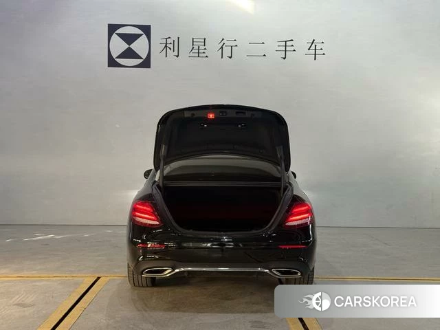 Mercedes-Benz E-class id 3857967 из Китая 10
