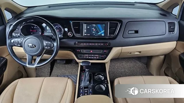 Kia The New Carnival id 2961372 из Кореи 17