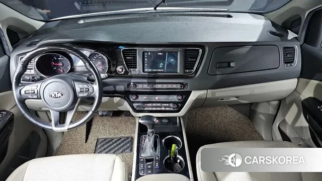 Kia The New Carnival id 3509602 из Кореи 17