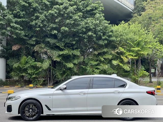 BMW 5 series id 4277344 из Китая 10