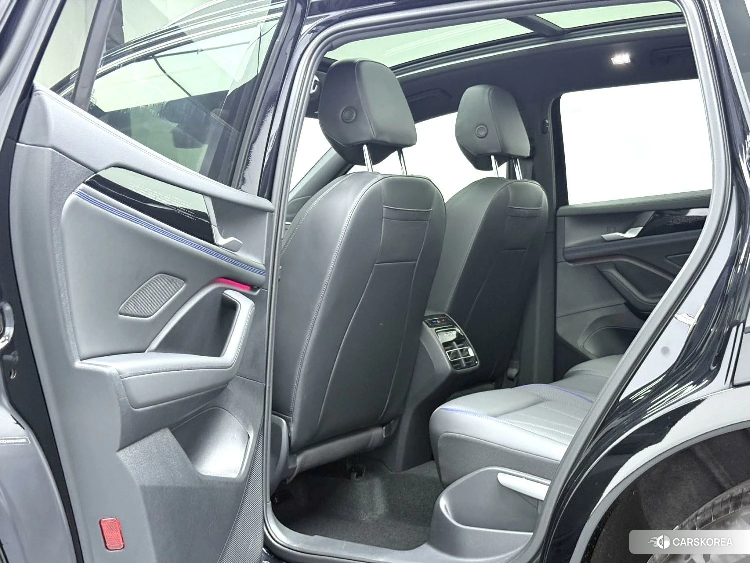 Volkswagen Tiguan L id 4441023 из Китая 7
