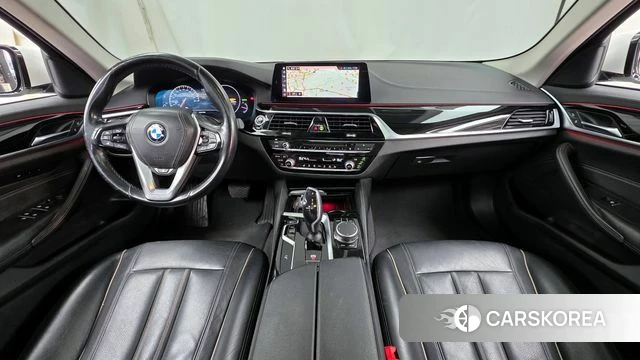 BMW 5 Series (G30) id 3886014 из Кореи 17