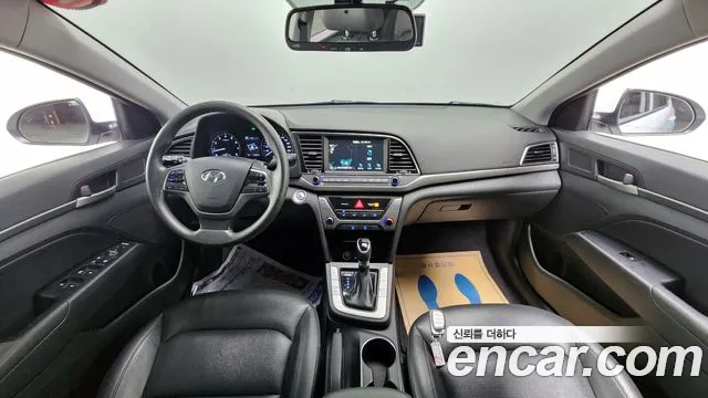 Hyundai Avante AD id 2419017 из Кореи 17