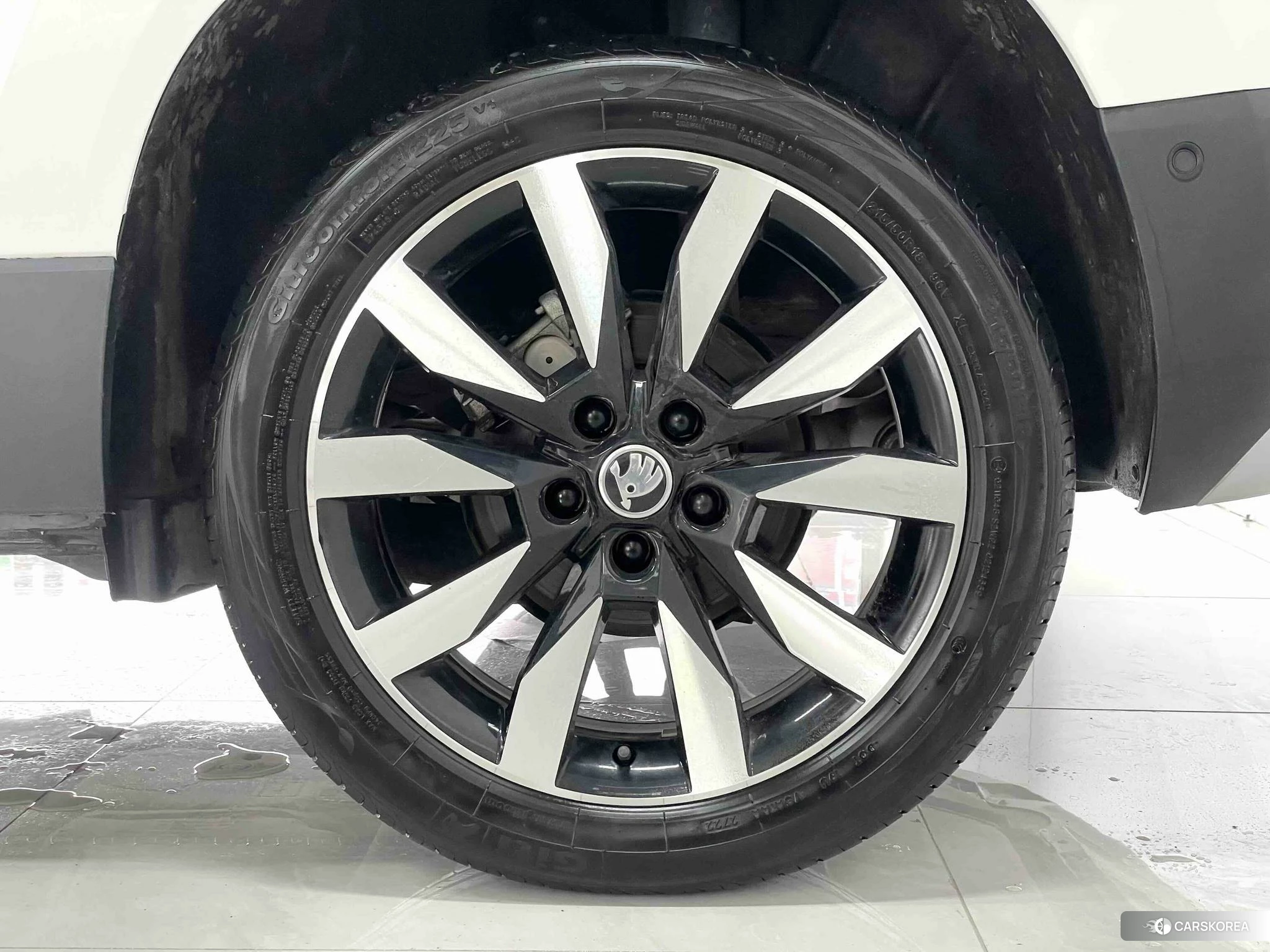 Skoda Krok id 4419433 из Китая 16