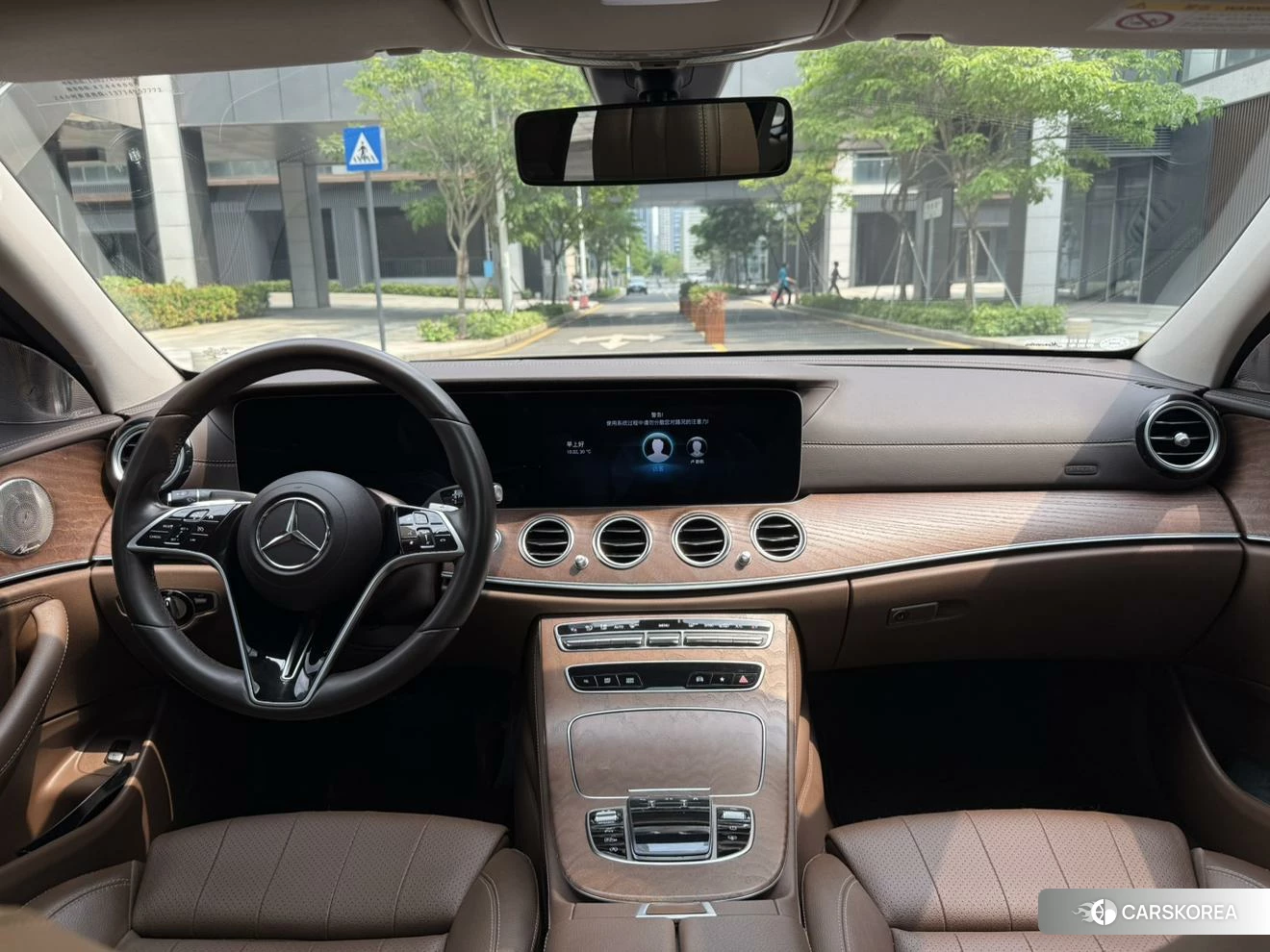 Mercedes-Benz E-Class id 4514913 из Китая 16